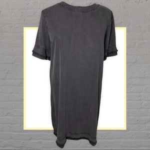 🌆 Gap Dark Gray Denim Dress with Frayed Raw Hems & Sleeves. Size Large.